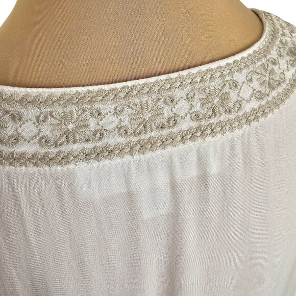 Chelsea & Theodore White Flowy Boho Embroidered Blouse Sz M - Picture 6 of 9
